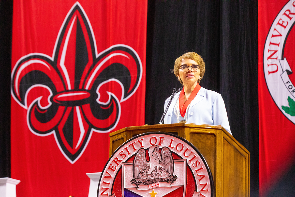 Alumni Association to honor Feeding America CEO Claire Babineaux-Fontenot with the 2023 Outstanding Alumni Award