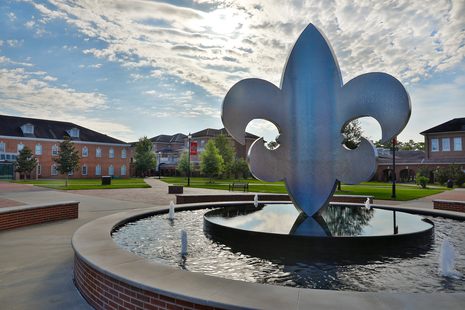 Fleur de lis fountain in the UL Lafayette quad